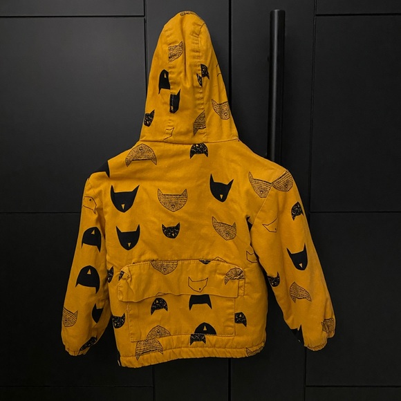 Toddler 2-3T fleece lined hooded sweater - Picture 2 of 7